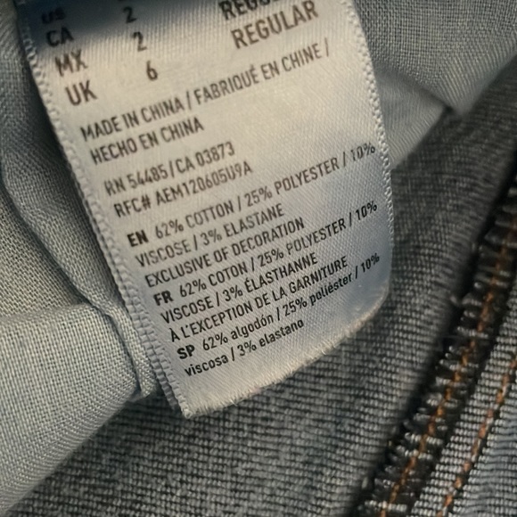 American Eagle super super stretch X high rise jegging size 2 regular med. wash - Picture 4 of 11